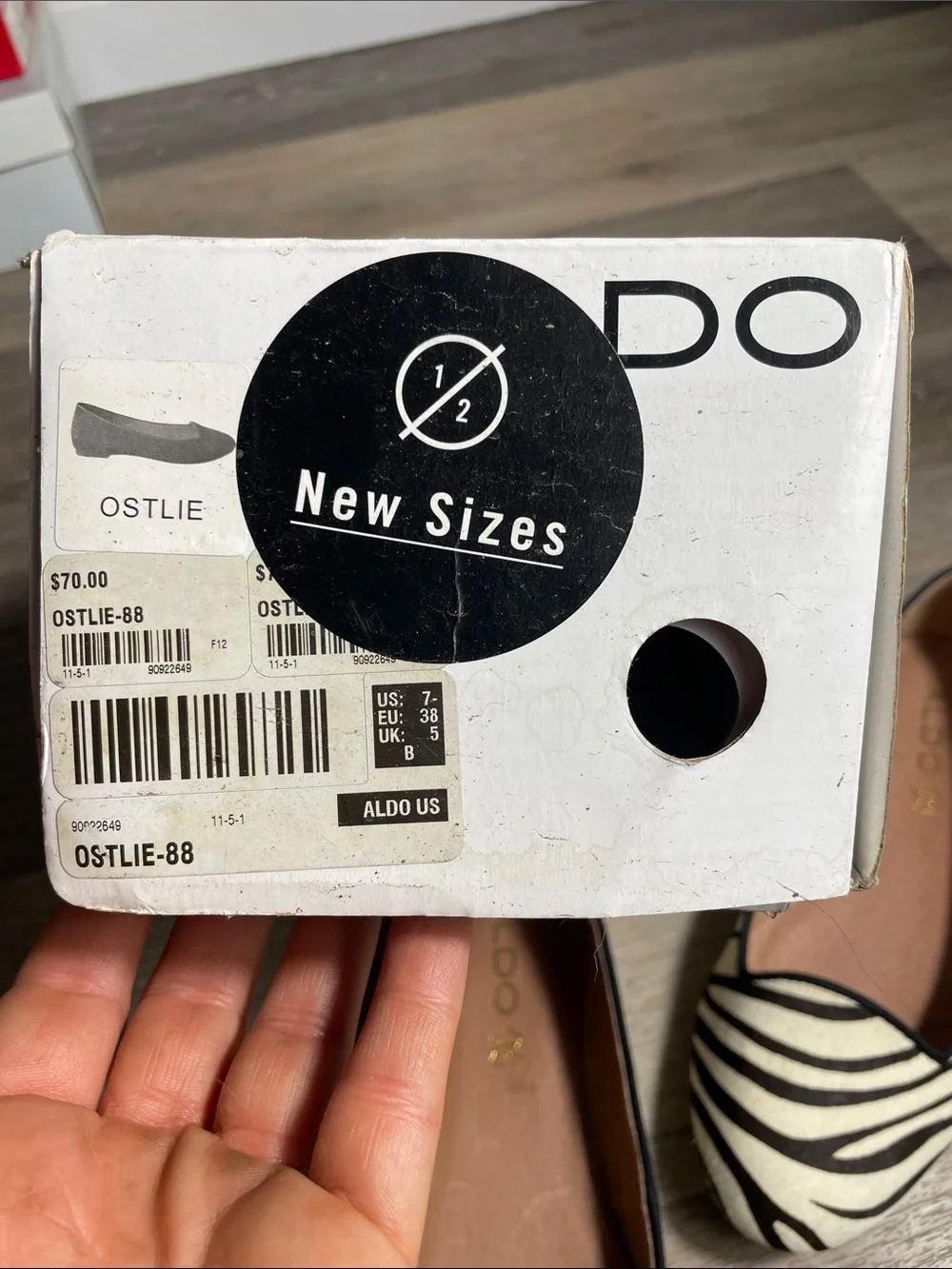 ALDO Zebra-Print “Ostlie 88” Slip-On Ballet Flats - size 8 WITH BOX!